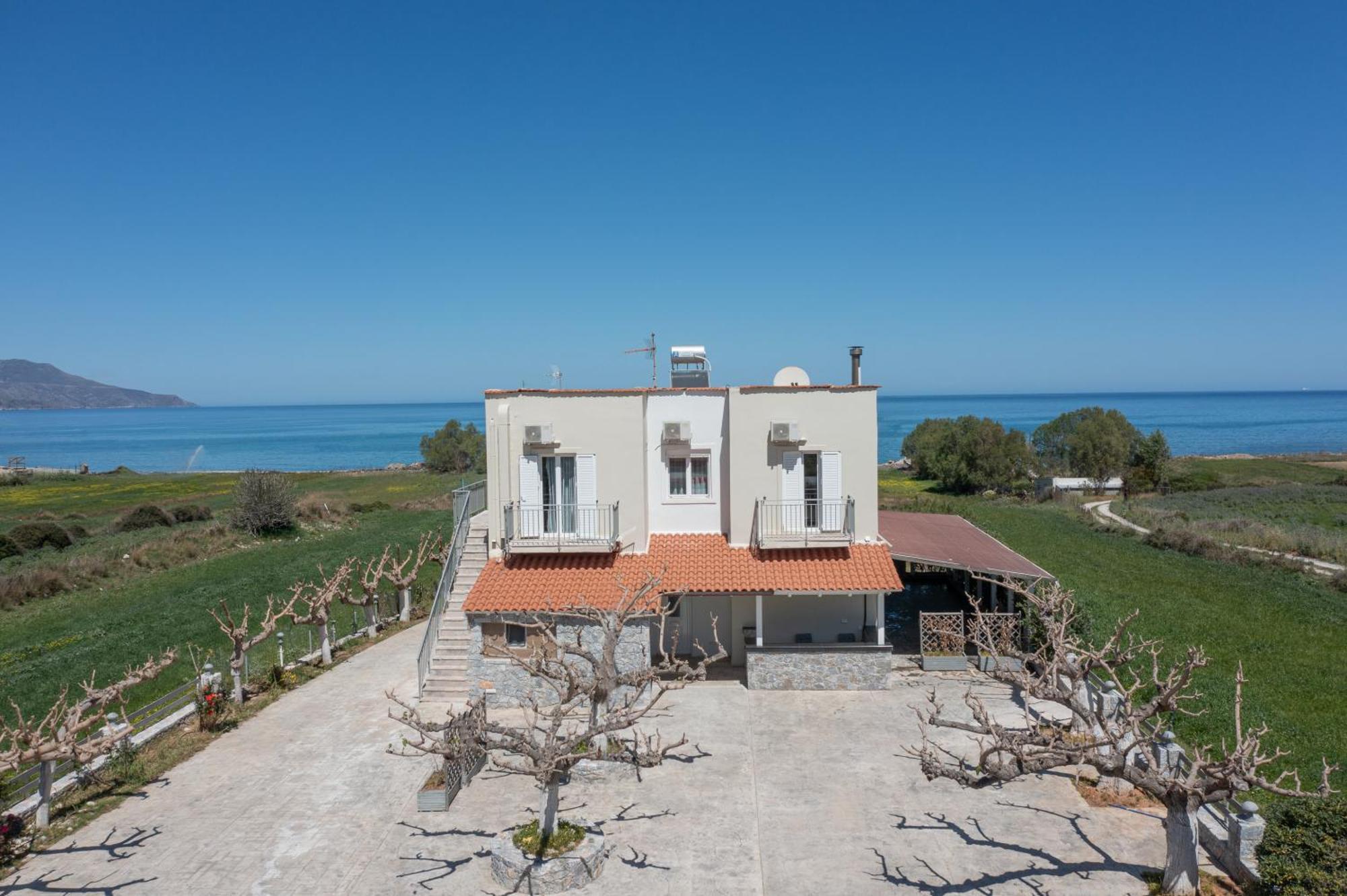 Beachfront First-Floor Suite Georgioupoli Zewnętrze zdjęcie